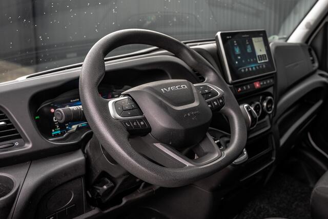 Iveco 35S18 | 3.0L 180PK | Automaat | NW MODEL | 3.5T Trekgewicht | Camera | Carplay | Climate